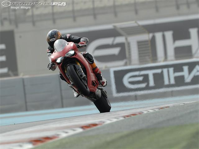 ducati-panigale-3.jpg ducati-panigale-3.jpg
