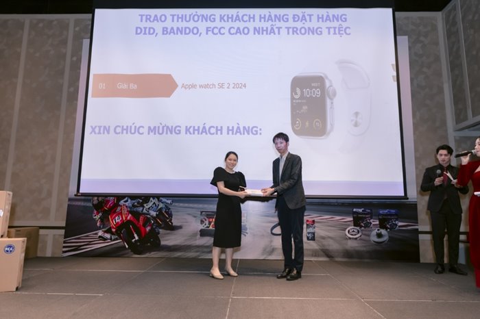 Tiec-hop-mat-khach-hang-DID-BANDO-FCC-20.jpg Tiec-hop-mat-khach-hang-DID-BANDO-FCC-20.jpg