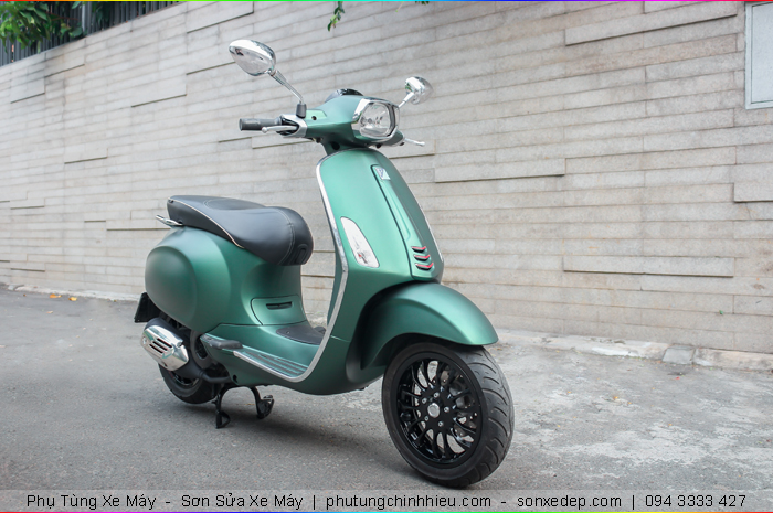 son-xe-may-vespa-xanh-reu.jpg