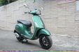 son-xe-may-vespa-xanh-reu.jpg