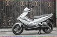 son-xe-may-air-blade-trang.jpg