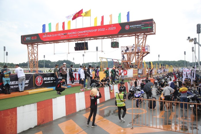 VIETNAM-RACING-CHAMPIONSHIP-19-6-11.JPG