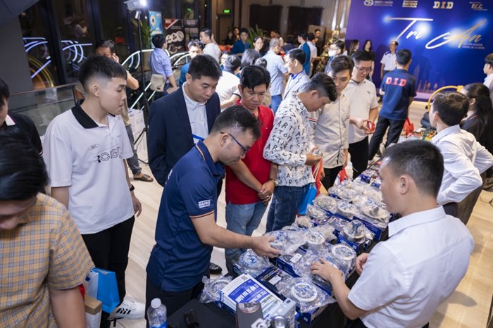 Tiec-tri-an-khach-hang-HCM-2025-4.jpg Tiec-tri-an-khach-hang-HCM-2025-4.jpg