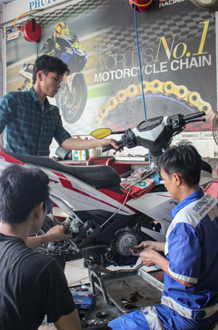 lam-noi-xe-exciter-150-1.jpg
