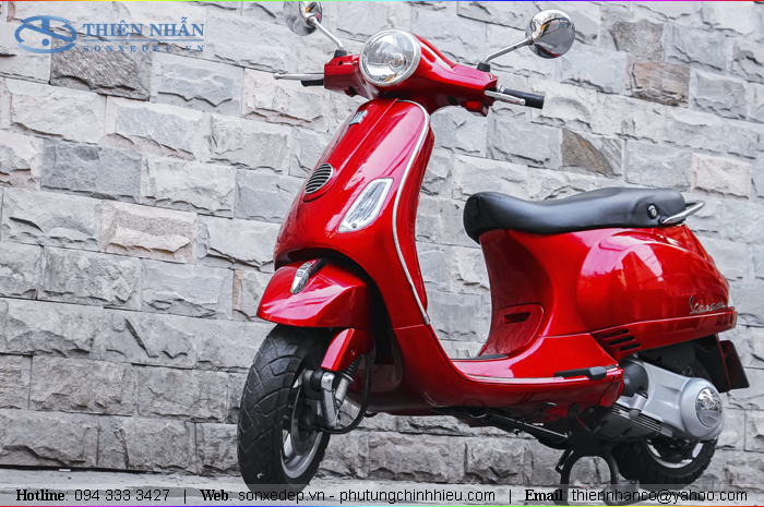 son-xe-may-vespa-do-bong-2.jpg