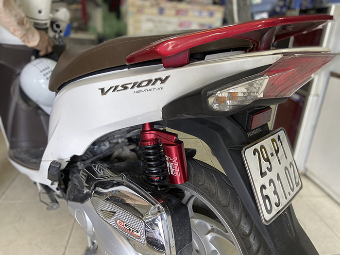 phuoc-yss-g-sport-vision.jpg