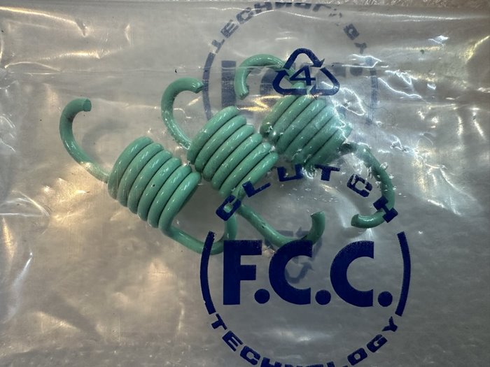 lo-xo-3-cang-FCC.jpg