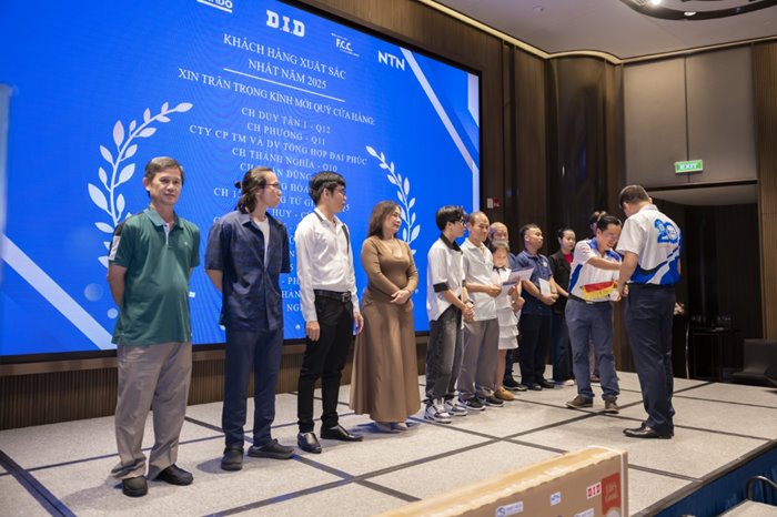 Tiec-tri-an-khach-hang-HCM-2025-9.jpg Tiec-tri-an-khach-hang-HCM-2025-9.jpg