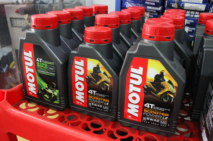 nhot-motul.jpg