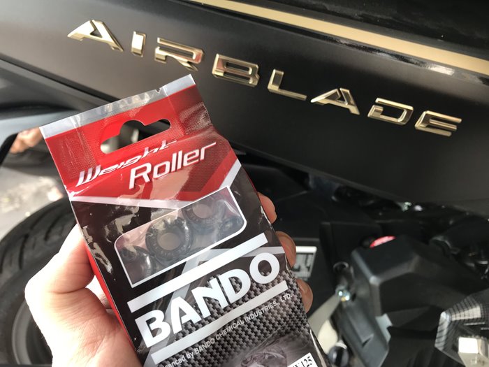 bi-noi-bando-air-blade.jpg bi-noi-bando-air-blade.jpg