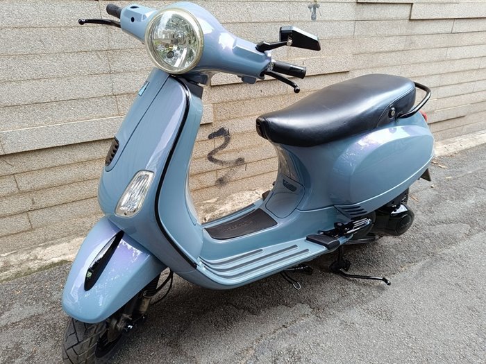 son-xe-vespa.jpg