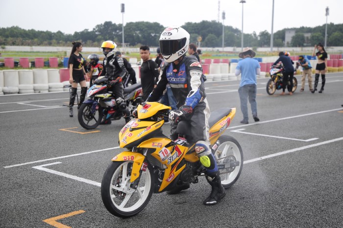 VIETNAM-RACING-CHAMPIONSHIP-19-6-9.JPG
