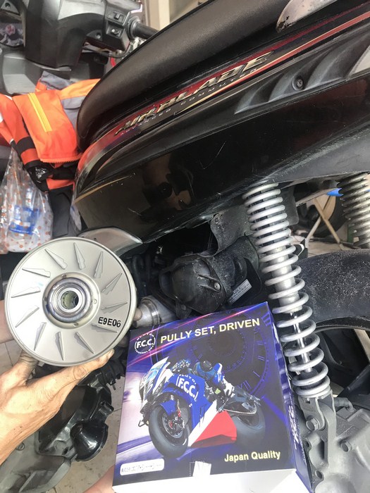 puly-fcc-air-blade.jpg puly-fcc-air-blade.jpg