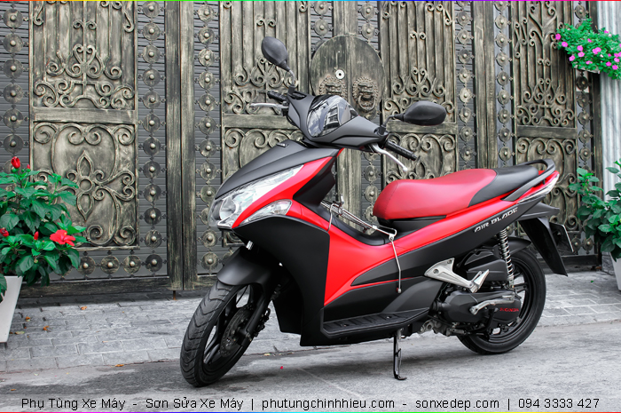 son-xe-may-air-blade-do-den-nham.jpg