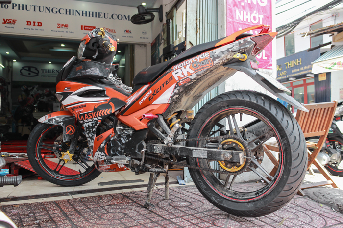 lop-xe-michelin-exciter-150.jpg
