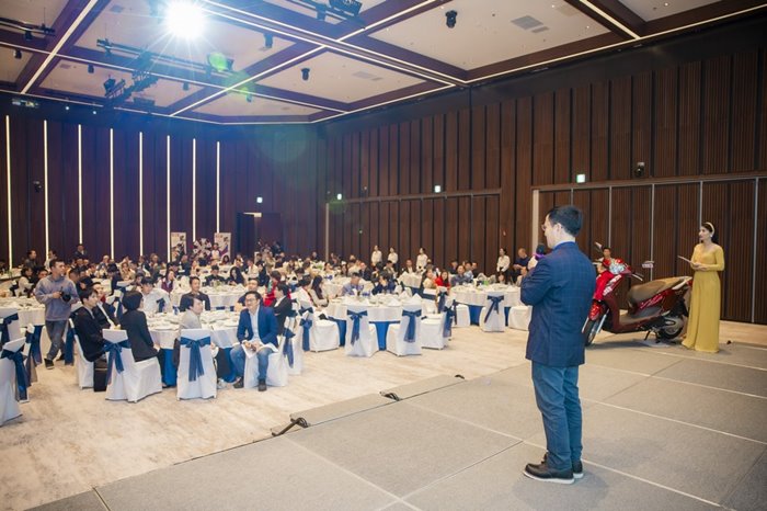 Tiec-khach-hang-2023-6-1.JPG Tiec-khach-hang-2023-6-1.JPG