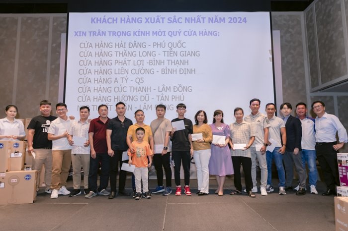Tiec-hop-mat-khach-hang-DID-BANDO-FCC-9.jpg Tiec-hop-mat-khach-hang-DID-BANDO-FCC-9.jpg