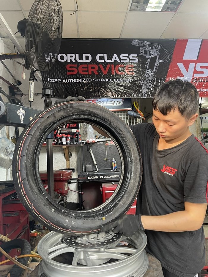 LOP-XE-BRIDGESTONE-SH-10.jpg LOP-XE-BRIDGESTONE-SH-10.jpg