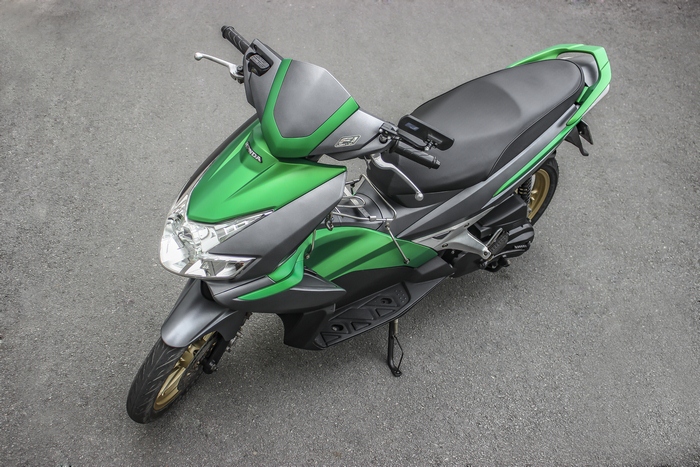 son-xe-air-blade-thai.JPG