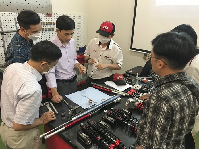 phu-tung-chinh-hieu-yss-thai-lan-8.jpg