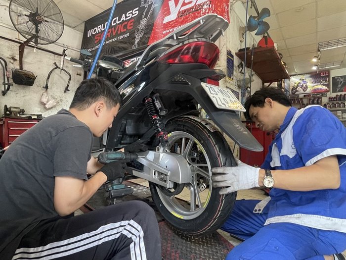 LOP-XE-BRIDGESTONE-SH.jpg LOP-XE-BRIDGESTONE-SH.jpg