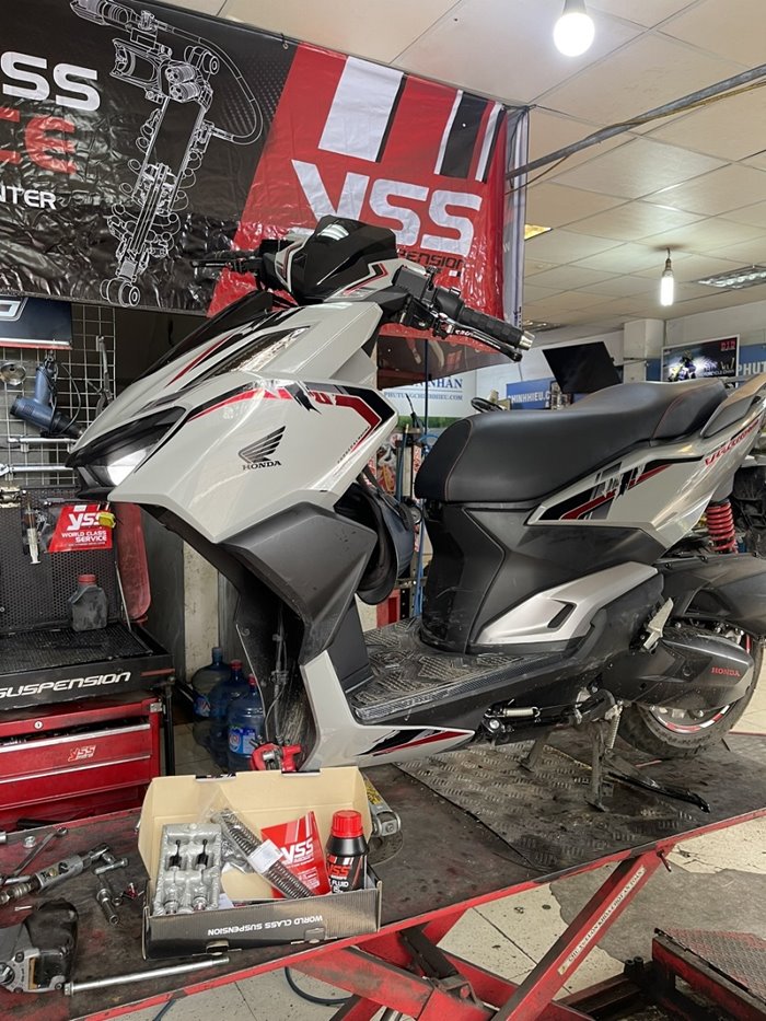 bo-nang-cap-phuoc-truoc-yss-vario-160.jpg