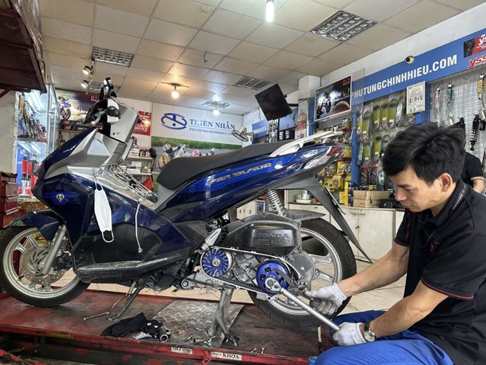lam-noi-ab125.jpg lam-noi-ab125.jpg
