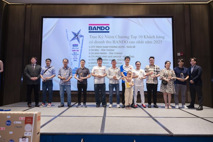 Tiec-tri-an-khach-hang-HCM-2025-11.jpg Tiec-tri-an-khach-hang-HCM-2025-11.jpg